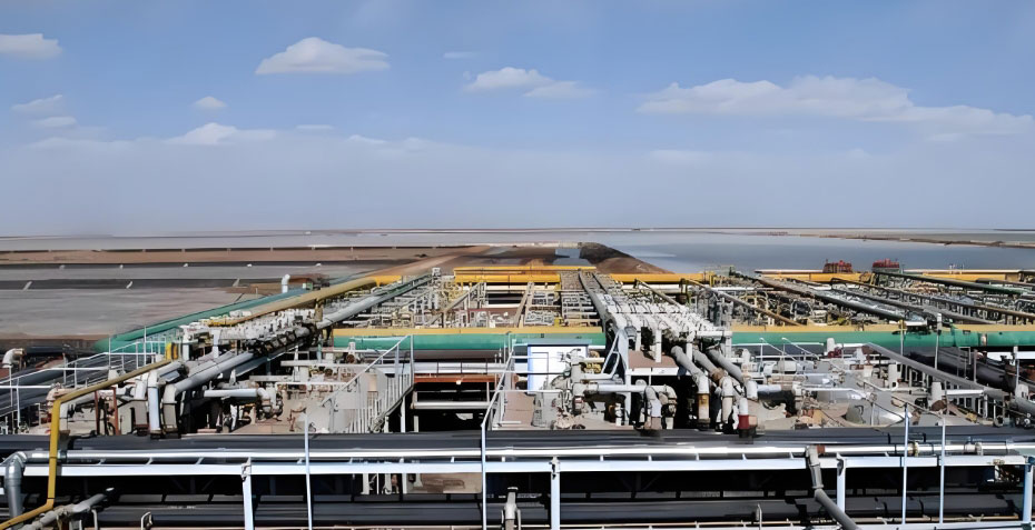 Đồng hồ đo lưu lượng nước mặn là cần thiết cho ngành công nghiệp hóa chất ở hồ muối Saline water flow meter is needed for salt lake chemical industry